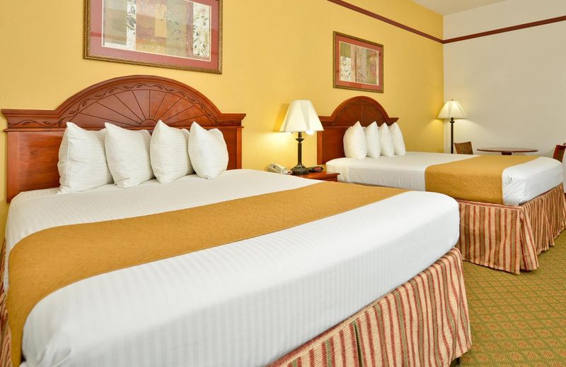 Best Western Limestone Inn and Suites
