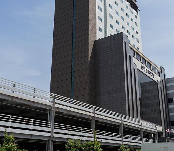 Hyunjin Tourist Hotel