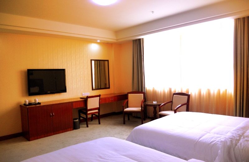Shanghong Business Hotel