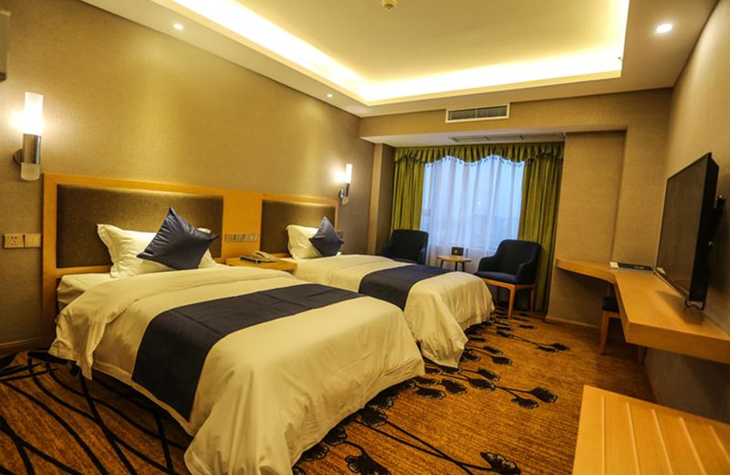 Century Royal Hotel