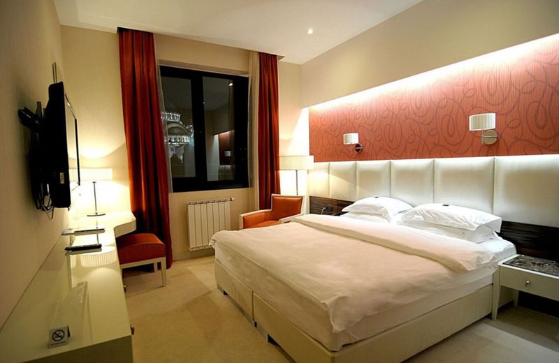 Crystal Hotel