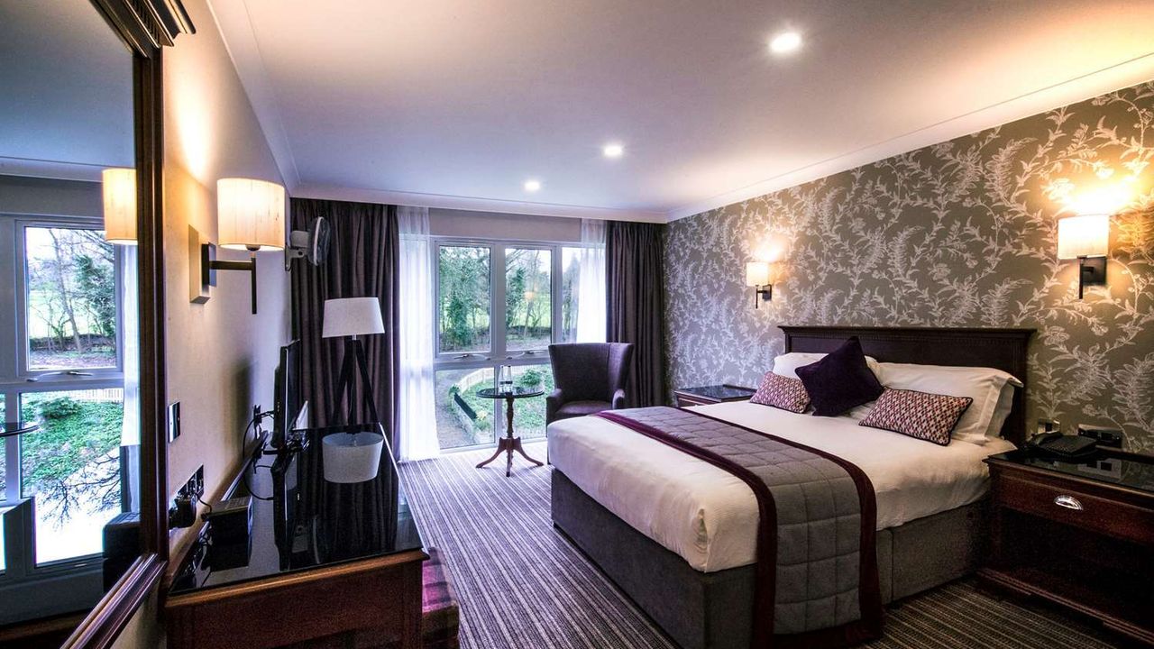 DoubleTree by Hilton Cheltenham