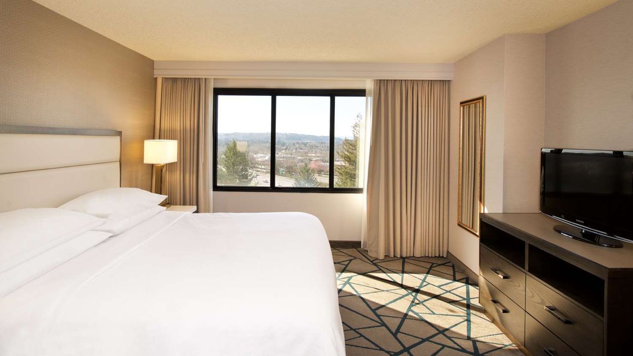 Embassy Suites by Hilton Portland Washington Square