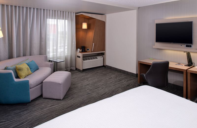 Courtyard by Marriott Saskatoon Airport