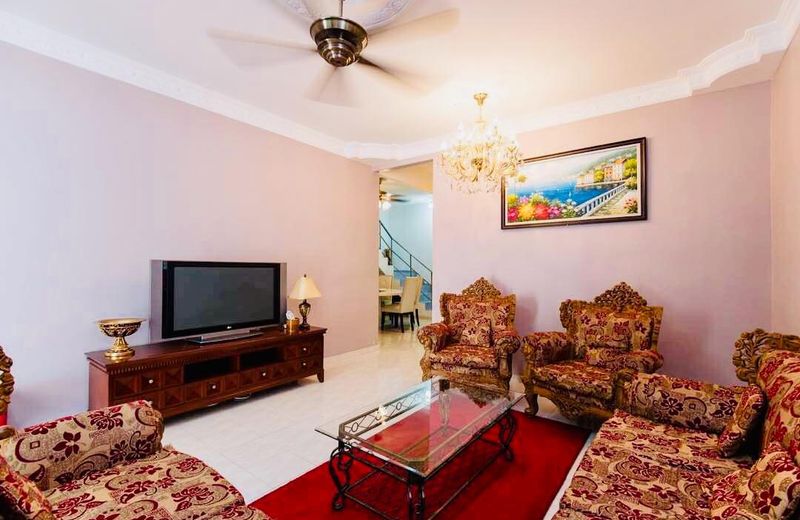 Vin Guest House