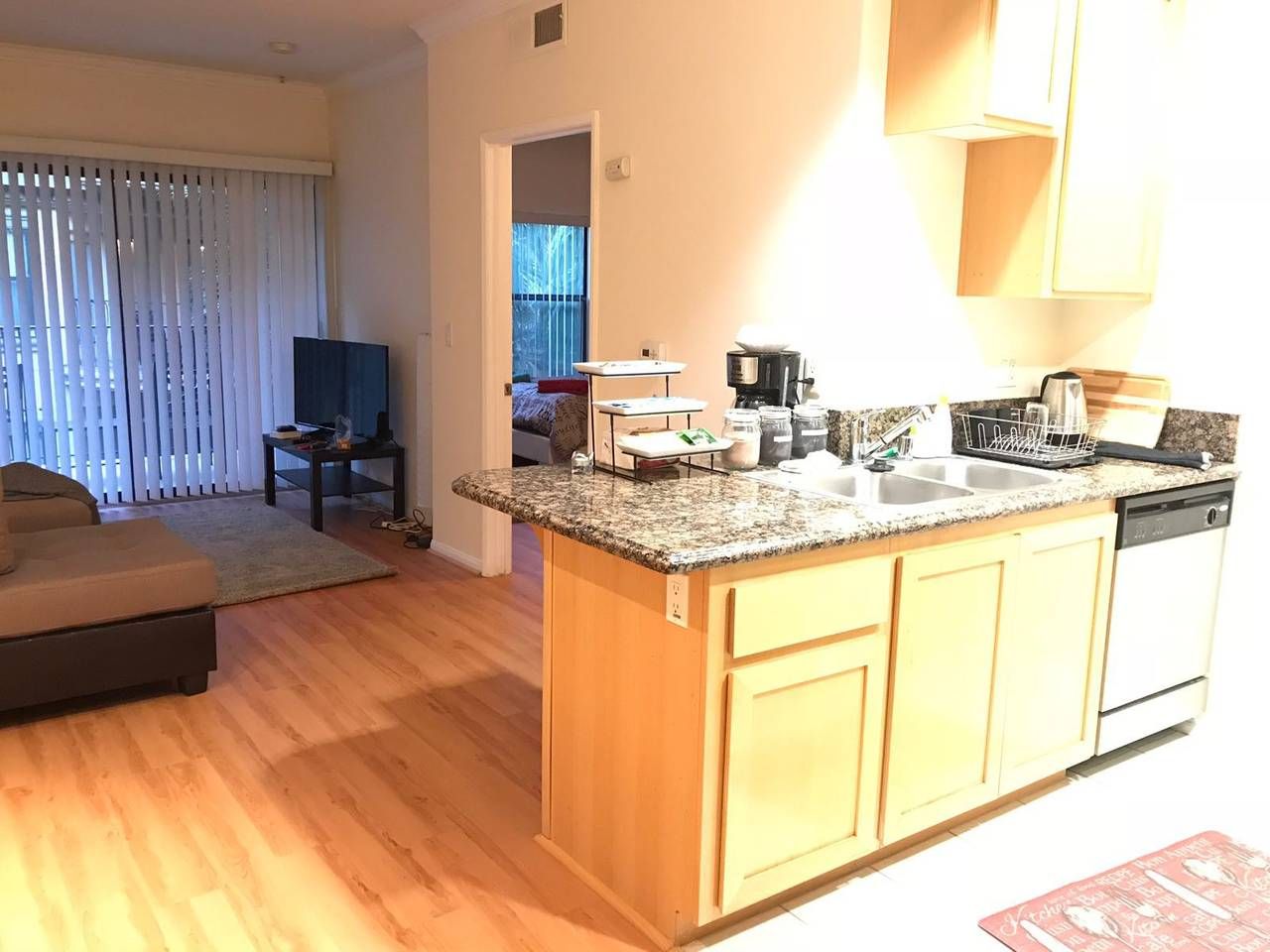 Luxury Resort Style Apartment DTLA (Free Parking)