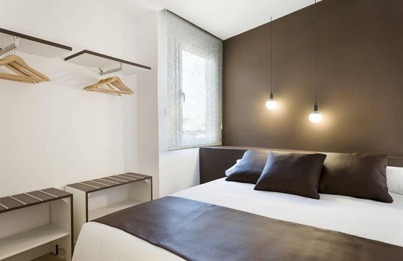 Friendly Rentals Santa Anna