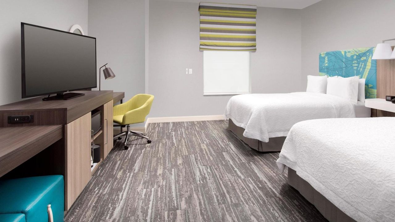 Hampton Inn Miami Airport East