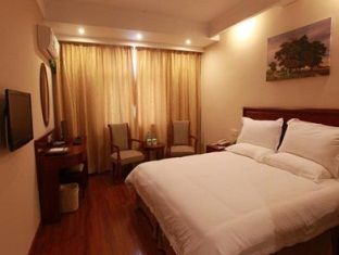 GreenTree Inn AnHui HeFei High-Speed Railway South Station BaoHe Avenue Government Business Hotel