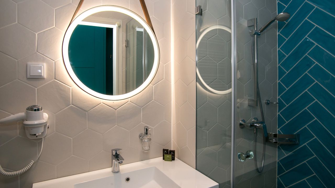 T62 Hotel