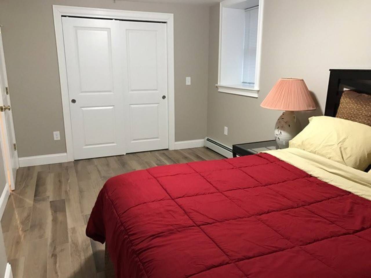 New Garden Apartment Near Airport 15 min to Boston