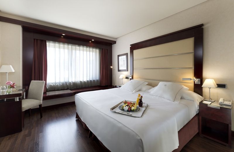 Hotel Andalucía Center
