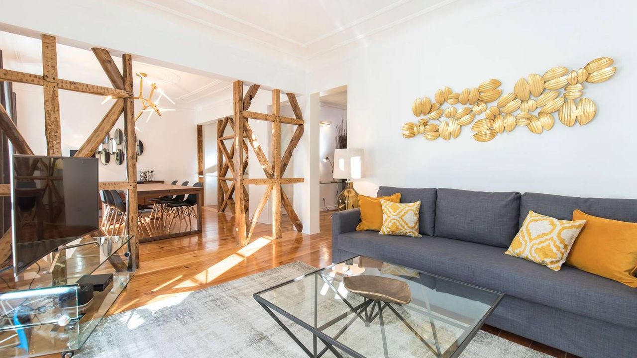 LovelyStay - Liberdade Unique Style!