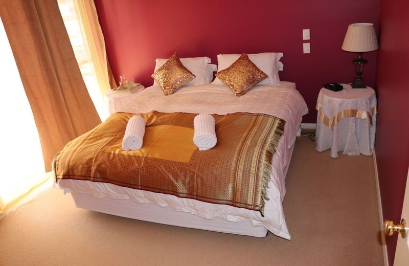 Kendenup Cottages and Lodge