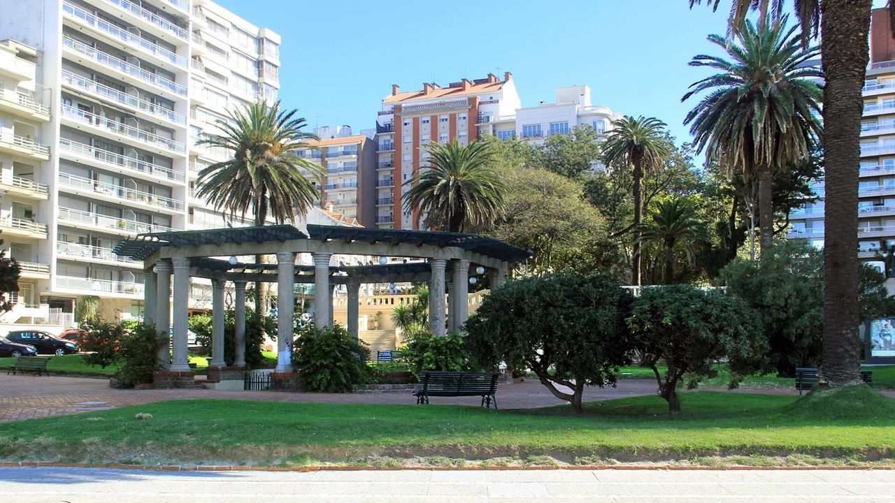 Pocitos Plaza Hotel