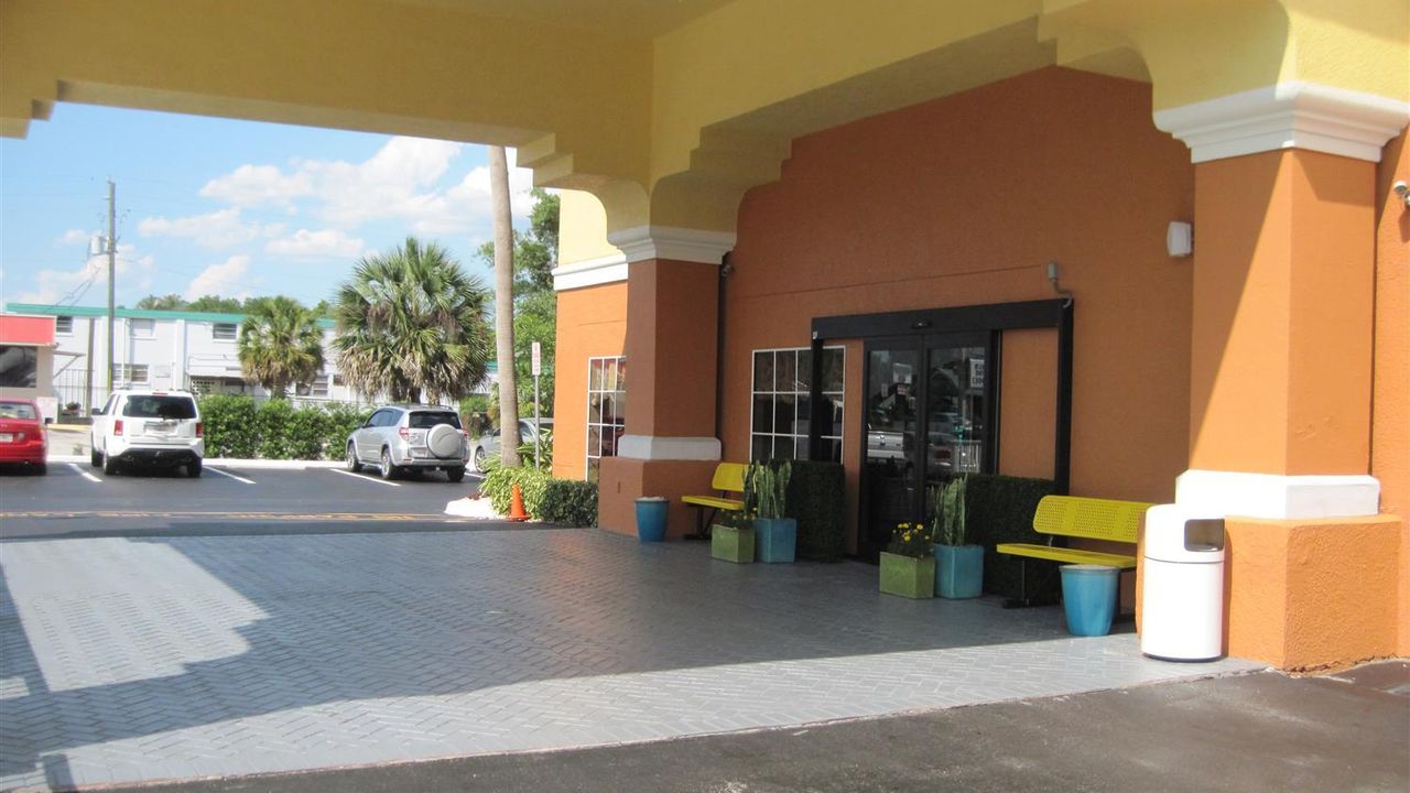 BEST WESTERN PLUS SANFORD ARPT