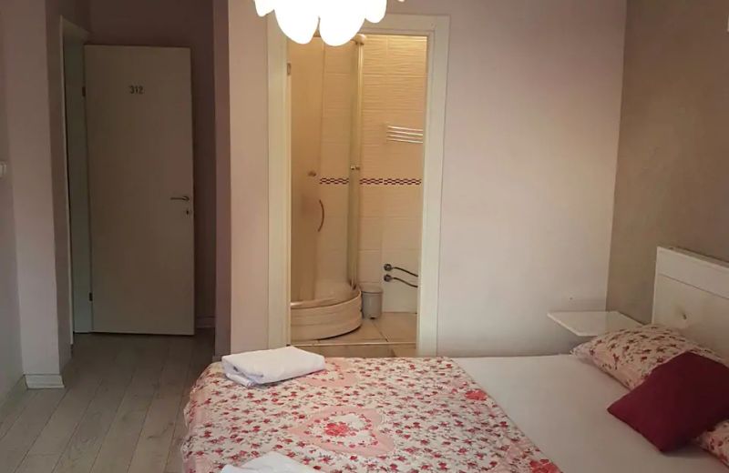 Beyaz Konaklama Mini-Hotel