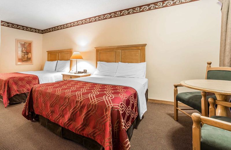 Econo Lodge Inn & Suites Kalispell