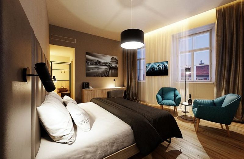 EA Hotel New Town
