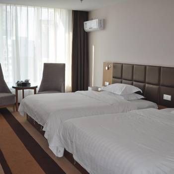 Royal View Business Hotel