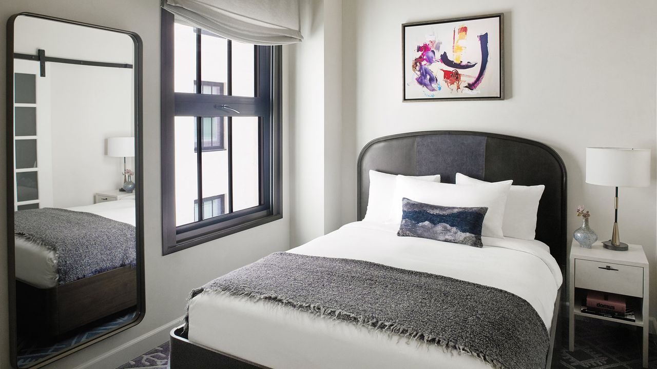 Hotel Figueroa, Unbound Collection by Hyatt