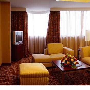 Eton Hotel