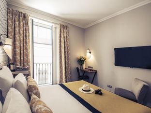 Hotel Image 1