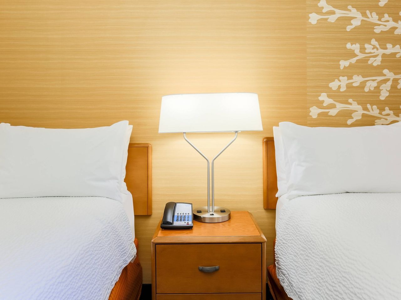 Fairfield Inn and Suites by Marriott San Jose Airport