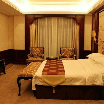 Naerton Hotel
