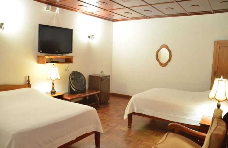 Hotel Rebequet