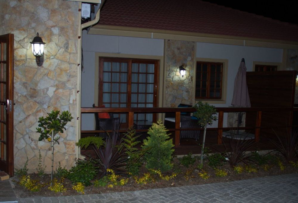 Outdoor Pictures 24