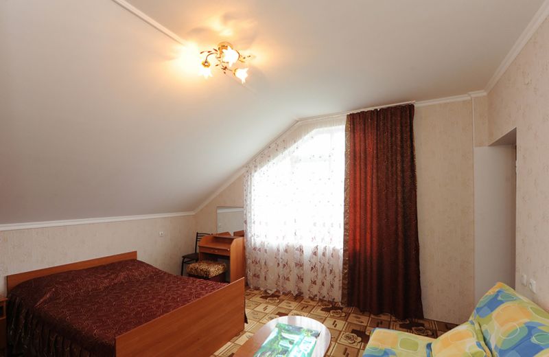 Udacha Hotel