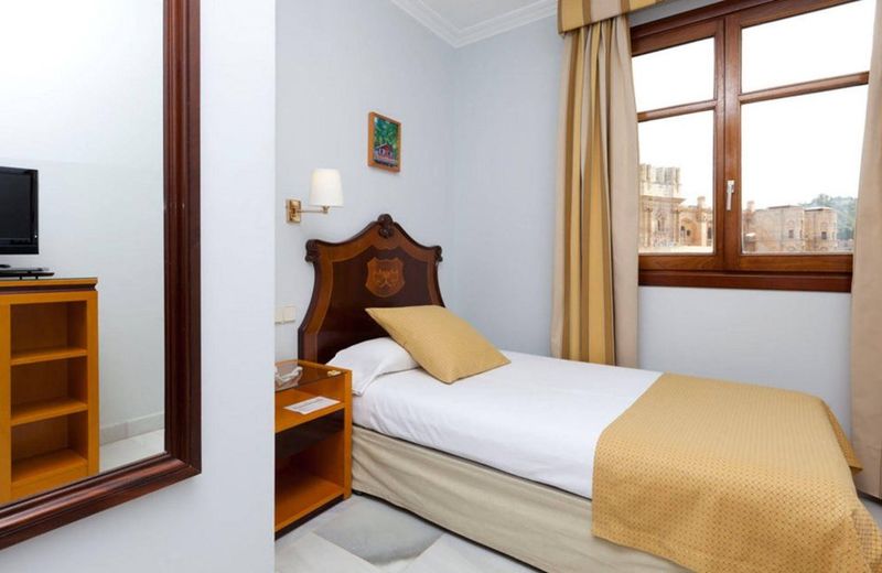 Hotel Don Curro