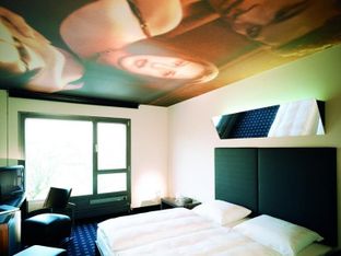 Hotel Image 1