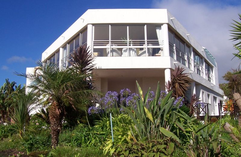 Sunshowers Plett