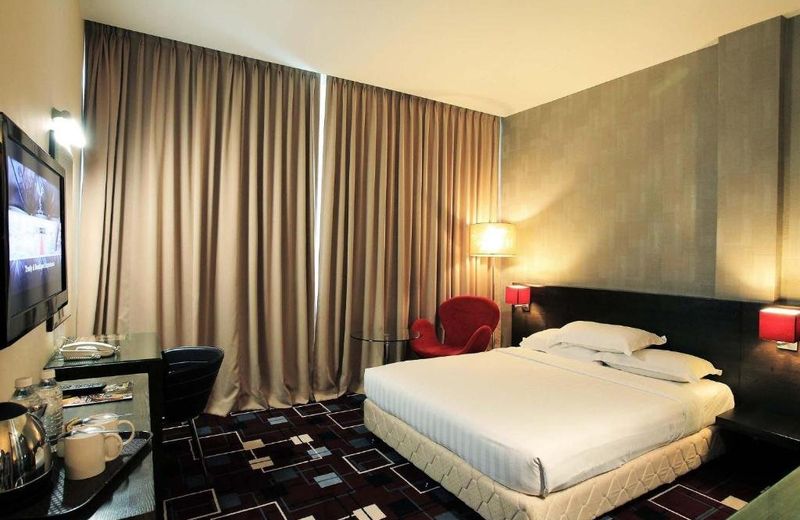 SSL Traders Hotel