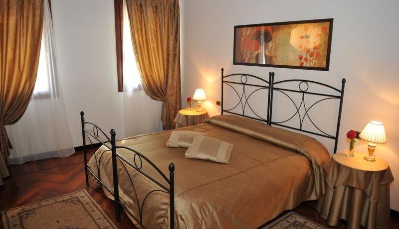 VILLA ANGELA PRESTIGE PARK