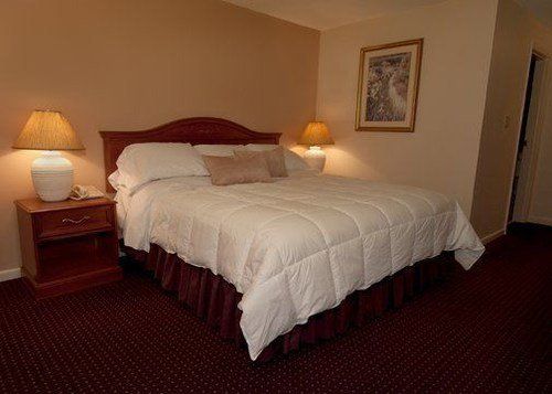 Caribou Inn & Convention Center