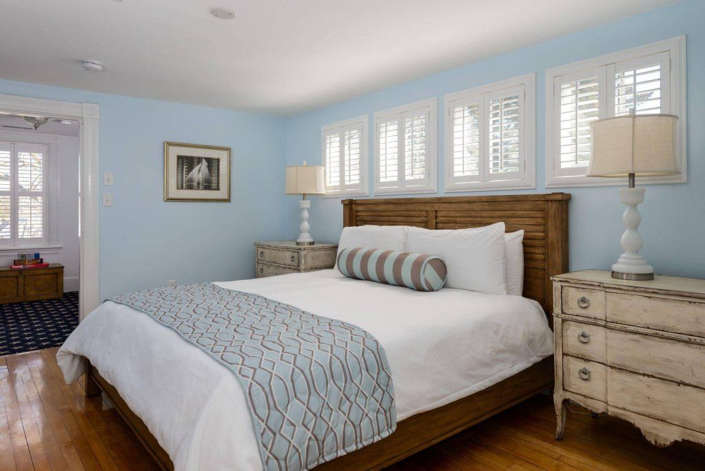 Chatham Wayside Inn