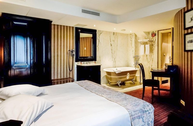 Hotel Charlemagne