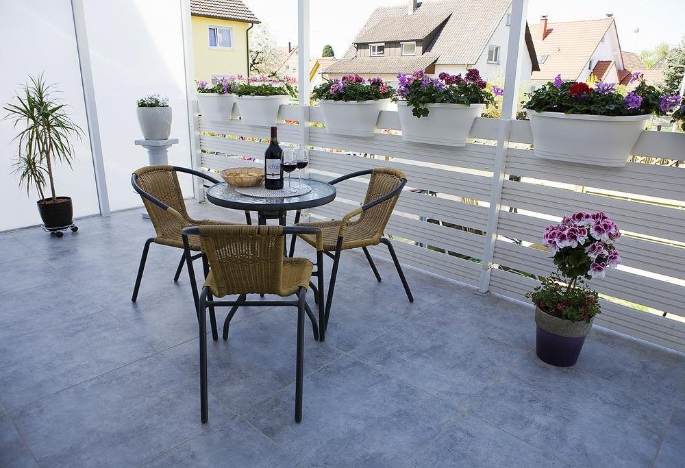 Outdoor Pictures 24