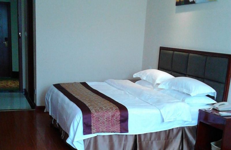 GreenTree Inn AnHui LuAn HuoQiu JianXing Road Express Hotel