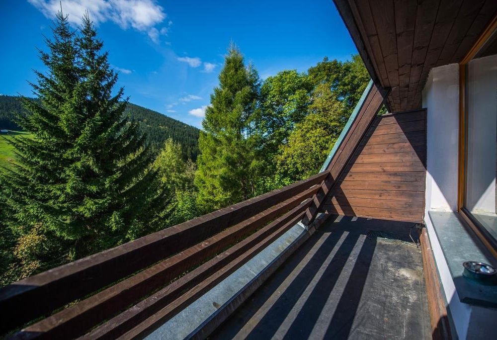 Outdoor Pictures 22