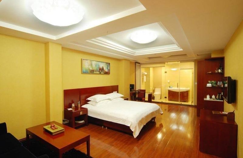 Huiquan Hotel