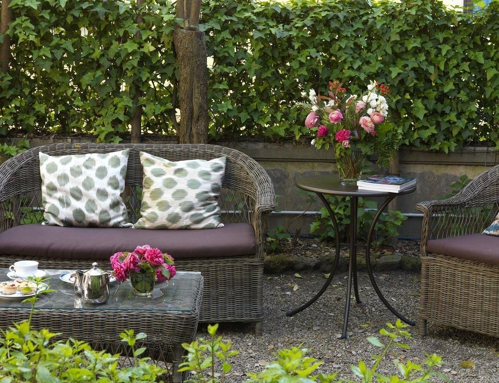 Outdoor Pictures 24