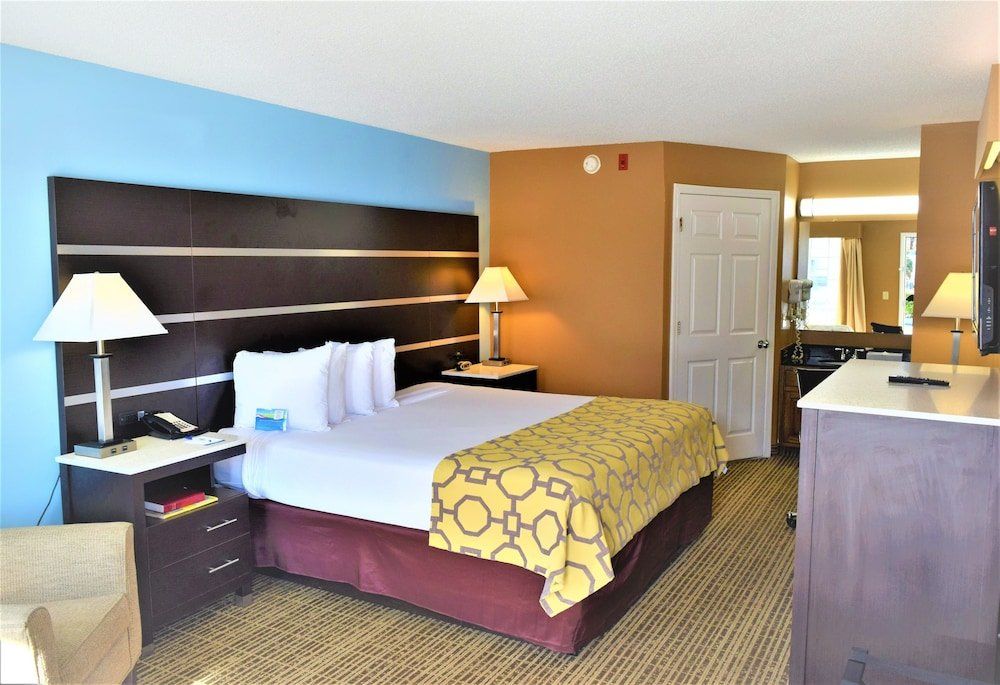 Baymont by Wyndham Forest City
