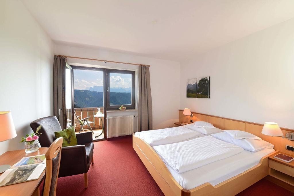 Hotel & Gasthof zum Hirschen