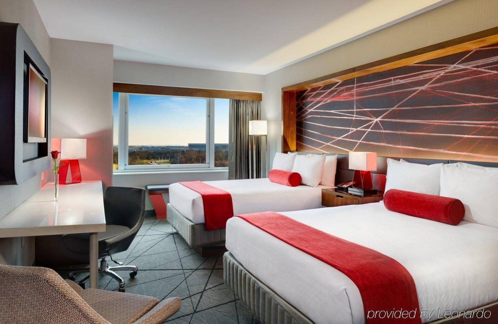 Crowne Plaza JFK Airport New York City, an IHG Hotel