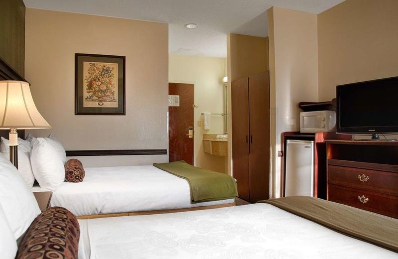 Best Western Plus South Hill Inn