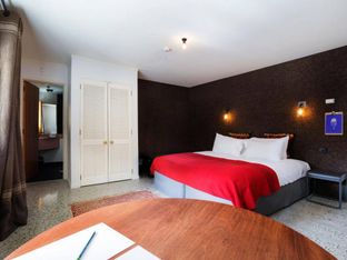 Hotel Image 1